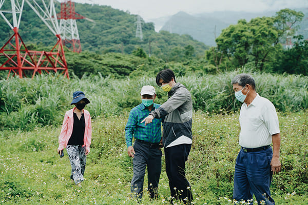茶籽堂投入地方创生，跟农民交朋友、用当地的语言和习惯沟通。
